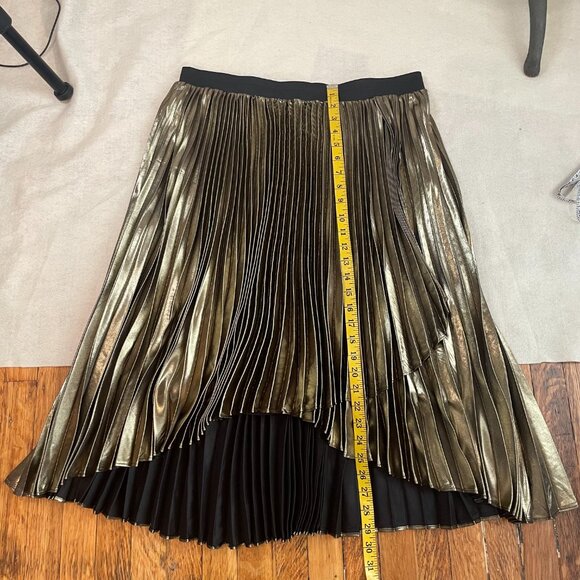 Halogen x Atlantic-Pacific gold lamé waterfall skirt, size large - Picture 7 of 7